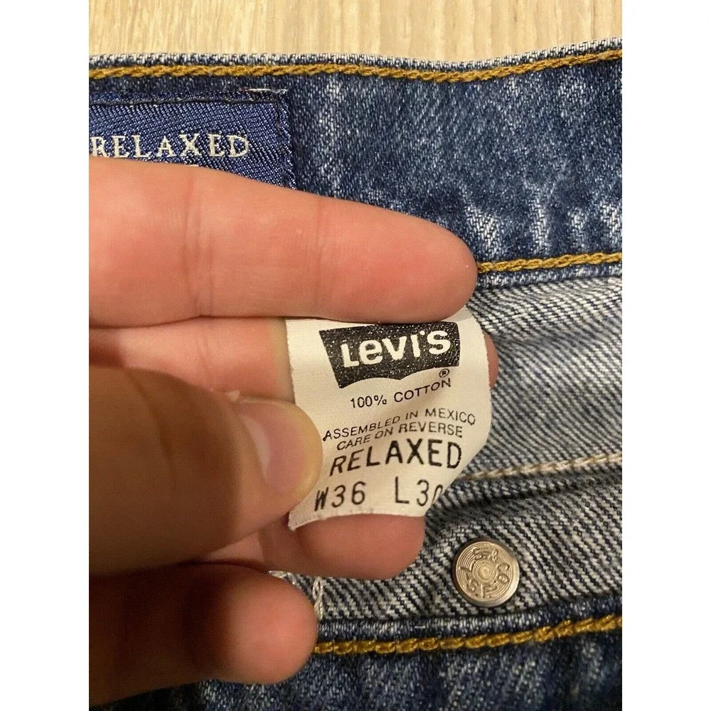 Levi's 540 Signature Relaxed Fit Jeans Mens True 34x29 Vintage Denim Gold Tab